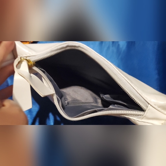 2  small Zebra & Butterfly baggies for $12 - Picture 3 of 5